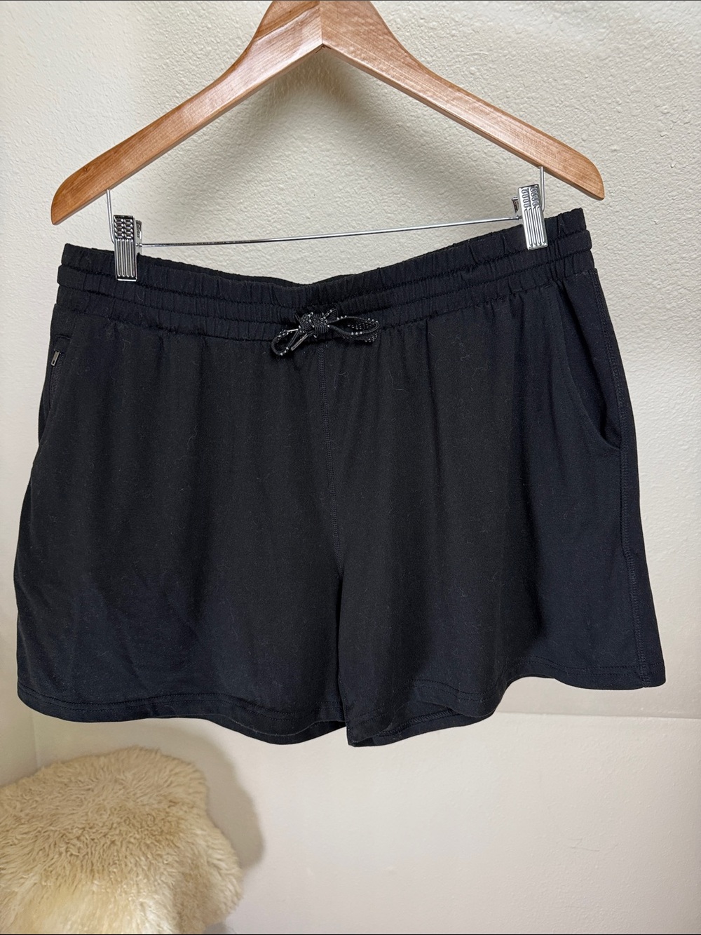 PACIFIC TRAIL Shorts Size XL